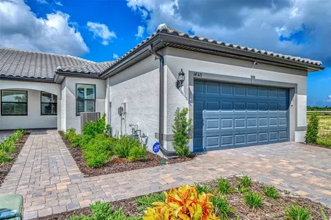 14321 Eagle Branch Dr, Nokomis, FL 34275