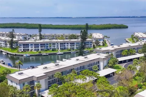 4340 Falmouth Dr #203, Longboat Key, FL 34228