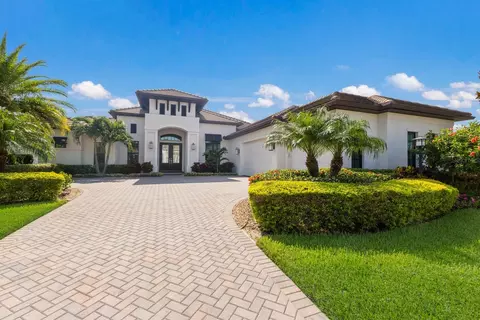 772 Crosswind Ave, Sarasota, FL 34240
