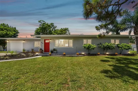 1906 47th Street Ct W, Bradenton, FL 34209