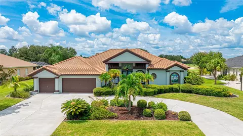 7510 Pine Valley St, Bradenton, FL 34202