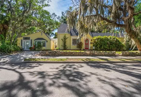 1306 19th St W, Bradenton, FL 34205