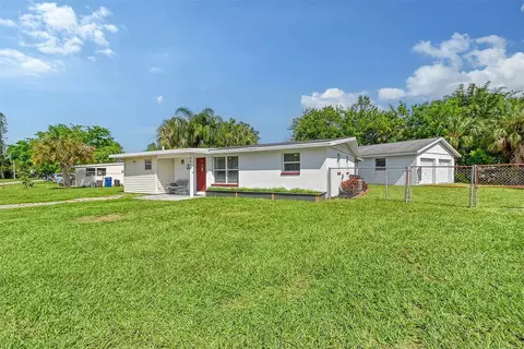 4435 E Drake Blvd, Bradenton, FL 34203
