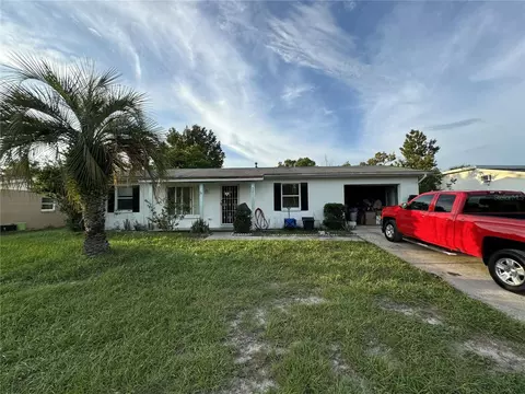 9281 Bay Dr, Spring Hill, FL 34608 photo 1