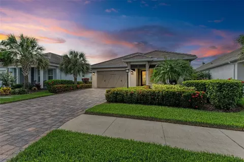 7995 Sandstar Way, Sarasota, FL 34240