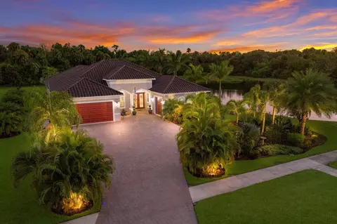 16211 Mulholland Rd, Parrish, FL 34219