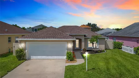 1752 Summer Breeze Way, Sarasota, FL 34232