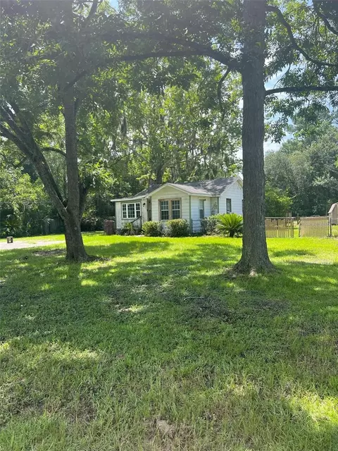 5842 Pickettville Rd, Jacksonville, FL 32254