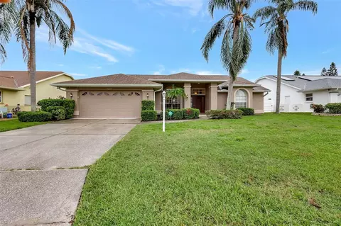 5611 61st St E, Bradenton, FL 34203