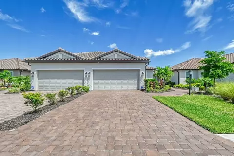 6119 Plateau Ct, Bradenton, FL 34203