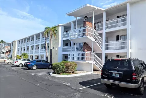 1595 Leisure Dr #M27, Bradenton, FL 34207