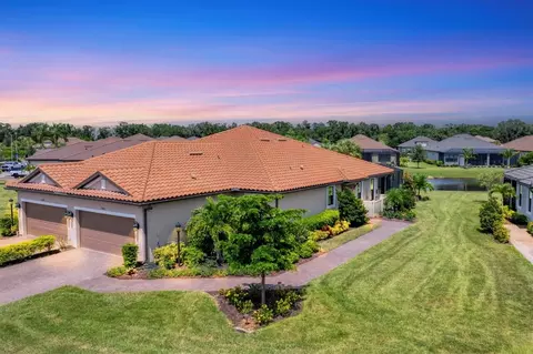 15655 Sacile Ln, Lakewood Ranch, FL 34211