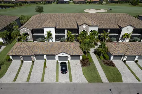 5527 Palmer Cir #102, Bradenton, FL 34211