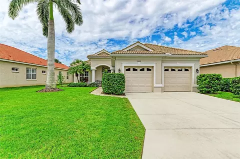 6686 Tailfeather Way, Bradenton, FL 34203