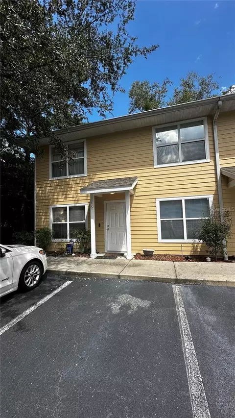 2636 SW 35th Pl, Gainesville, FL 32608