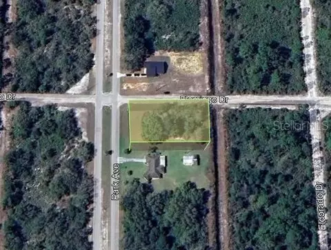 624 Park Ave #2, Indian Lake Estates, FL 33855