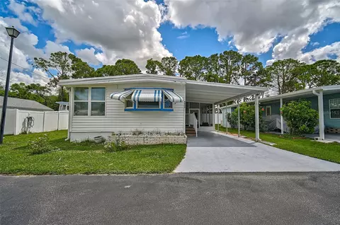 8807 Chez Vous Dr, Sarasota, FL 34238