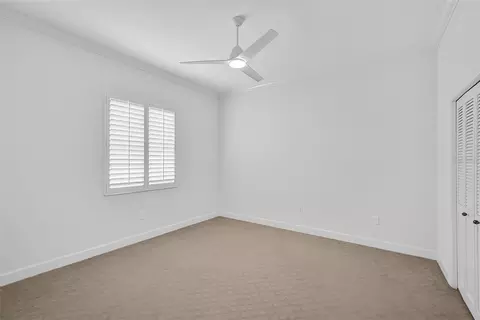 Bedroom - 909 Macewen Dr, Osprey, FL 34229 photo 2 of 2