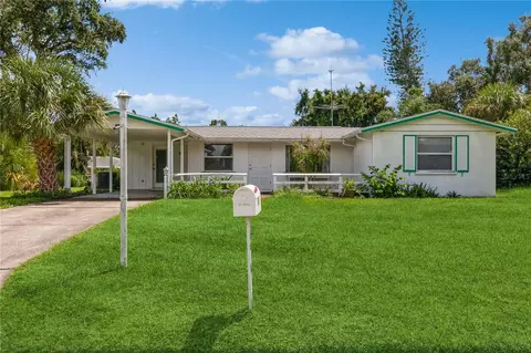 2042 Kai Dr, Sarasota, FL 34231