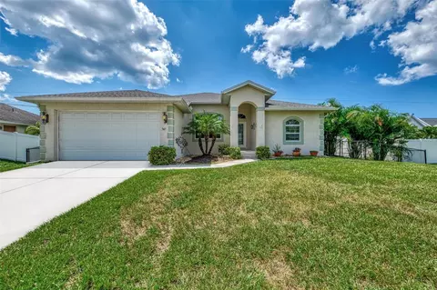 947 Seneca Rd, Venice, FL 34293