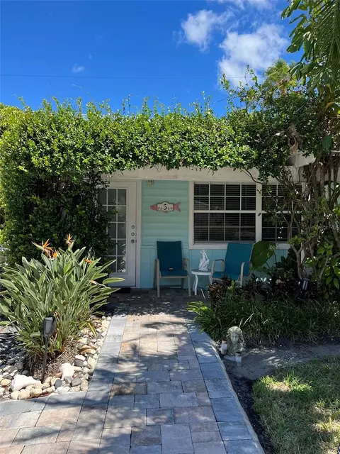 1603 Gulf Dr N #5, Bradenton Beach, FL 34217