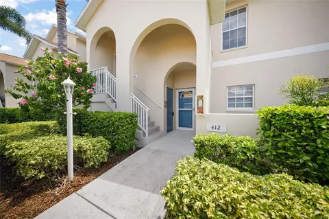 4210 Breezeway Blvd #422, Sarasota, FL 34238
