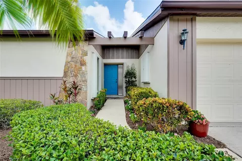 529 Foxwood Blvd, Englewood, FL 34223