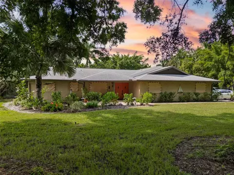 1525 17th St W, Palmetto, FL 34221