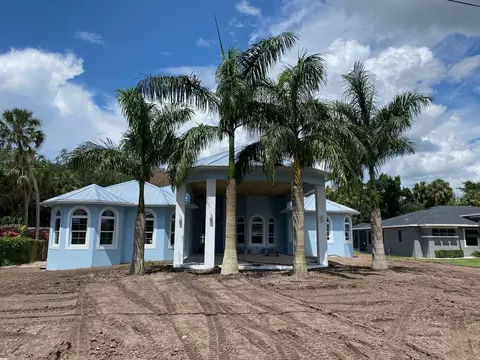 8020 Riverview Dr, Riverview, FL 33578 photo 1