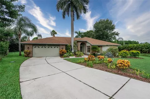 4988 Fallcrest Cir, Sarasota, FL 34233