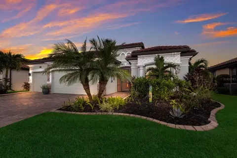 20723 Granlago Dr, Venice, FL 34293