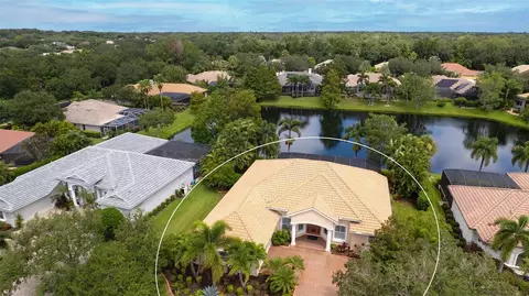 11451 Savannah Lakes Dr, Parrish, FL 34219