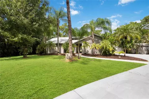 9219 59th Ave E, Bradenton, FL 34202