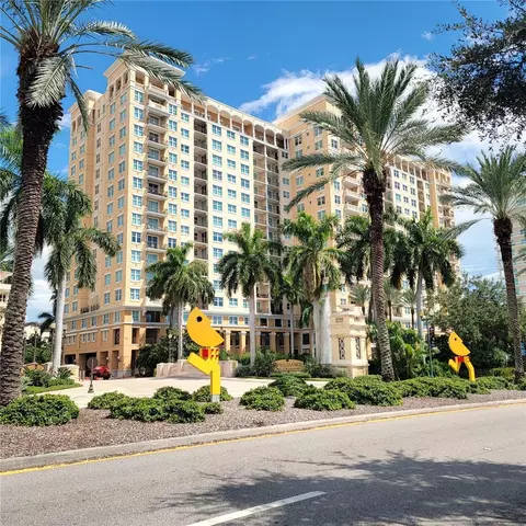 750 N Tamiami Trl #403, Sarasota, FL 34236