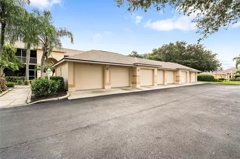 6721 Drewrys Blf #217, Bradenton, FL 34203
