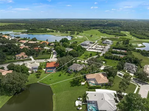 8983 Misty Creek Dr, Sarasota, FL 34241