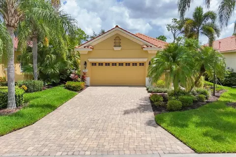 7349 Wexford Ct, Lakewood Ranch, FL 34202