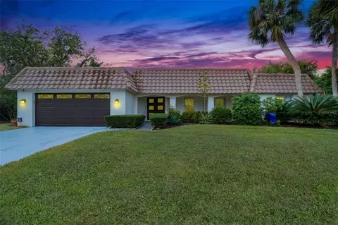 1906 Hillsdale Pl, Sarasota, FL 34231