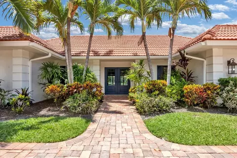 410 Meadow Lark Dr, Sarasota, FL 34236
