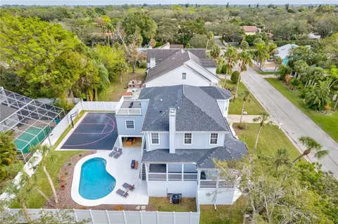 3811 Bayside Cir, Bradenton, FL 34210