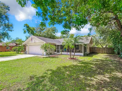 11574 Murray Ave, Largo, FL 33778