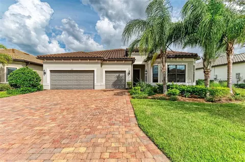 7113 Gradford Ct, Lakewood Ranch, FL 34202