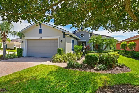 1253 Tidewater Ct, Bradenton, FL 34208