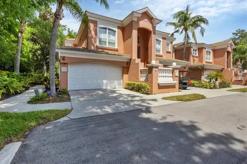 5530 46th Ct W, Bradenton, FL 34210