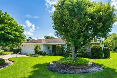 5095 Northampton Dr, Fort Myers, FL 33919