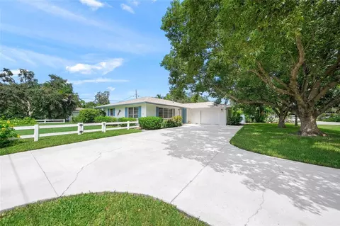 3451 Austin St, Sarasota, FL 34231