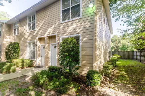 3521 SW 30th Way #106, Gainesville, FL 32608