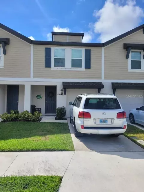 17143 Blowfish Dr, Nokomis, FL 34275