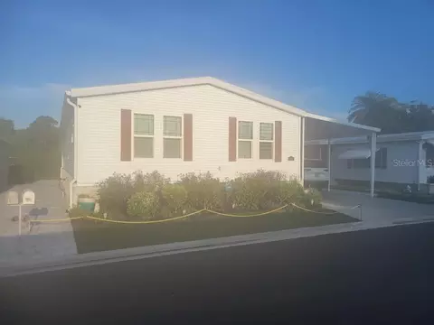 106 Oakwood Blvd W, Sarasota, FL 34237