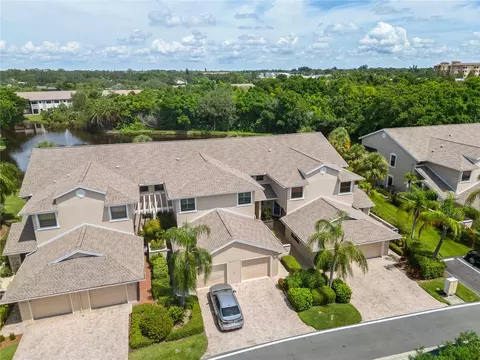 1736 Starling Dr #202, Sarasota, FL 34231